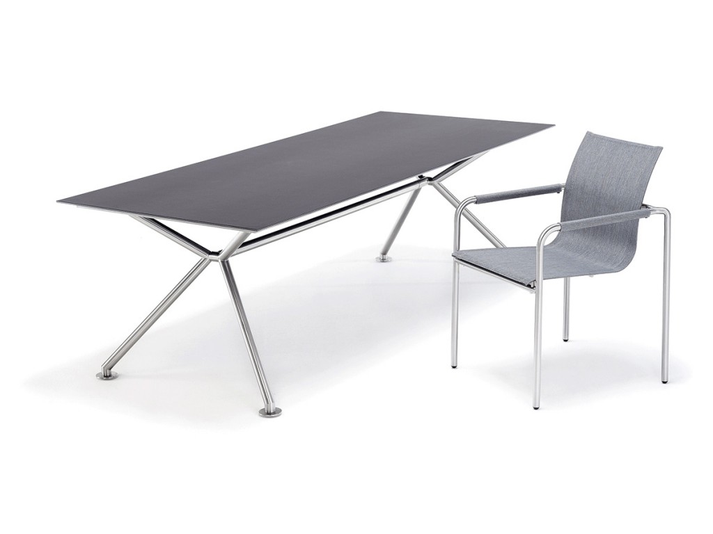 MATRIX Dining Tisch