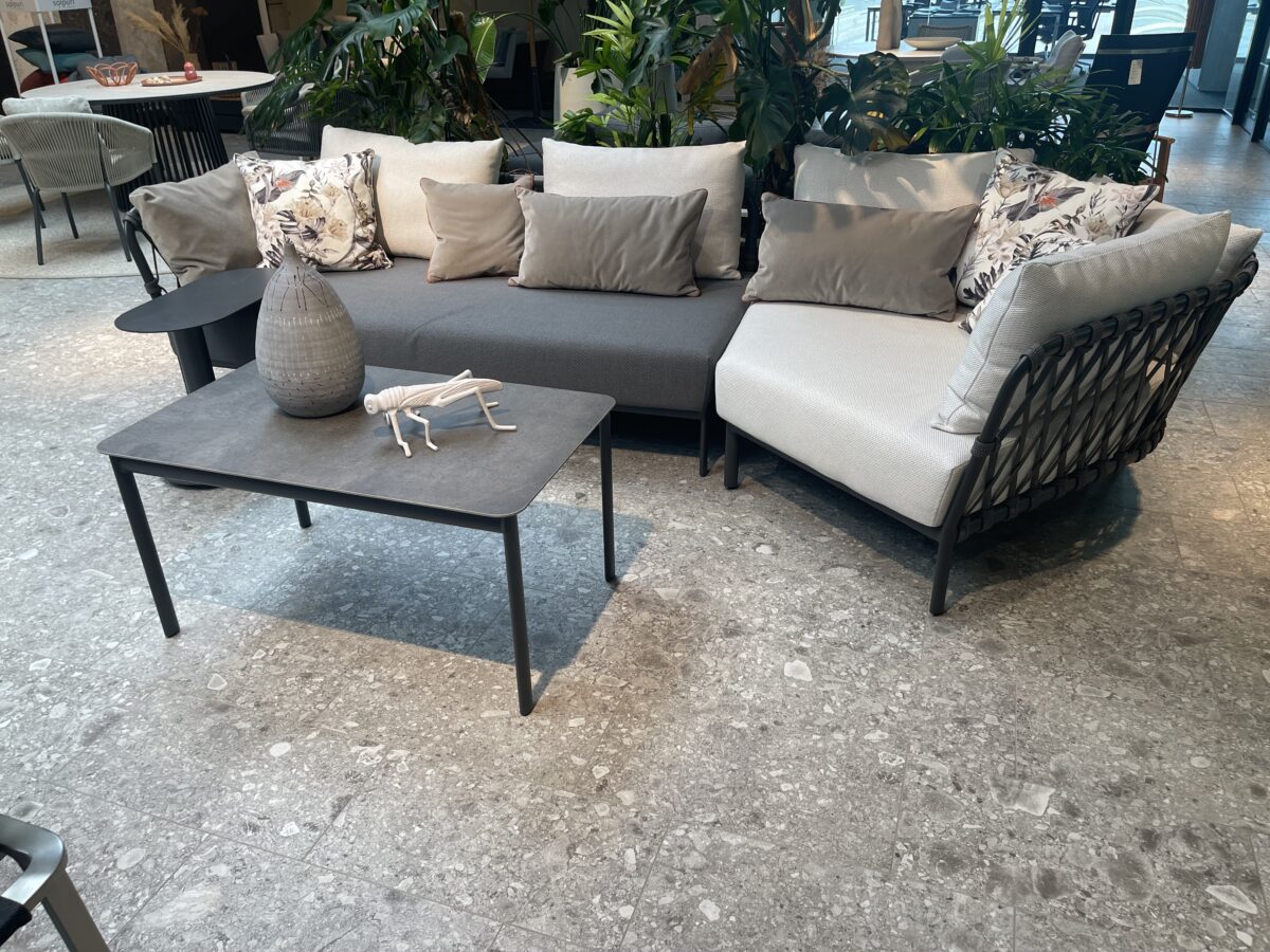 CARO Lounge-Gruppe Alu anthracite / Stringflex anthracite inkl. Polster