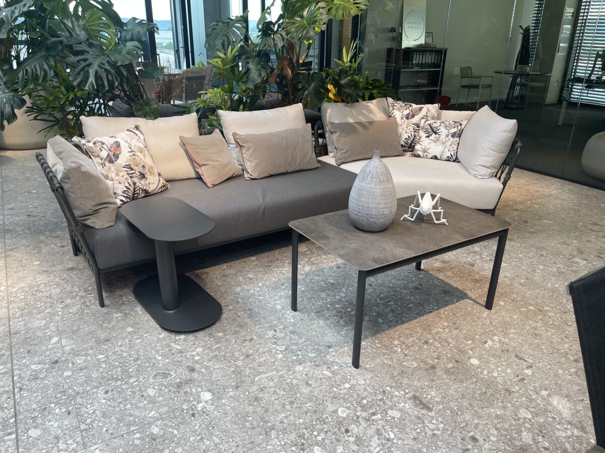 CARO Lounge-Gruppe Alu anthracite / Stringflex anthracite inkl. Polster